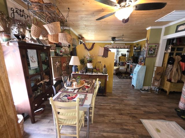 48 Fisher Street, Andrews, NC 28901