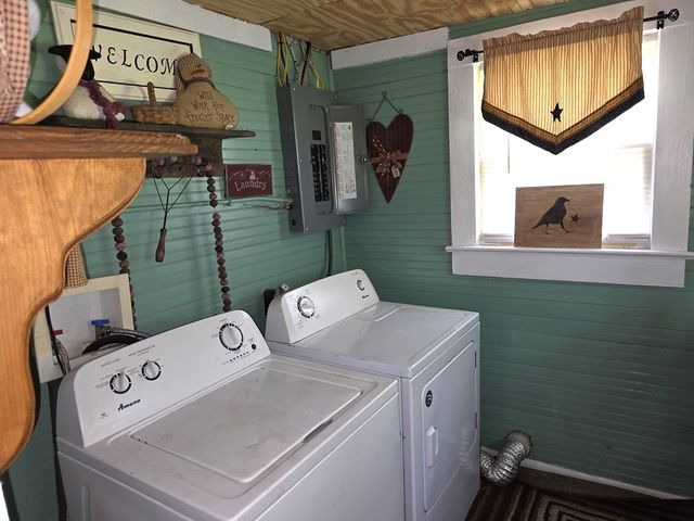 48 Fisher Street, Andrews, NC 28901