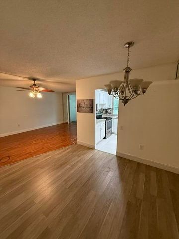 9081 Lime Bay Boulevard 211, Tamarac, FL 33321