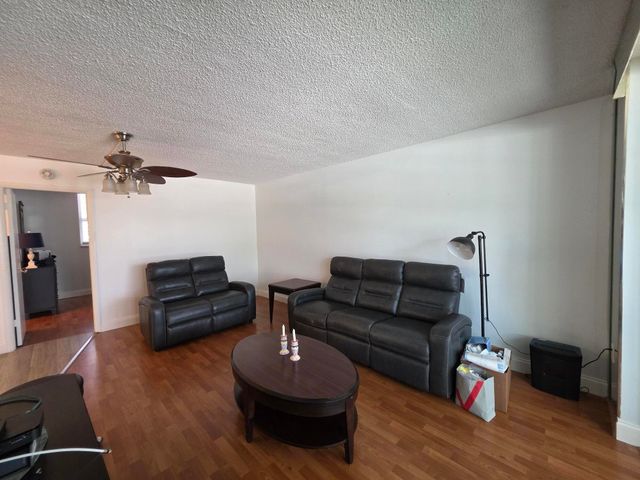 9081 Lime Bay Boulevard 211, Tamarac, FL 33321