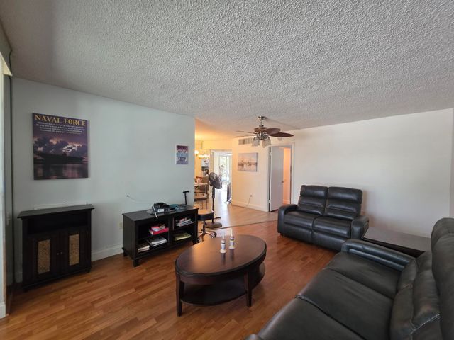 9081 Lime Bay Boulevard 211, Tamarac, FL 33321