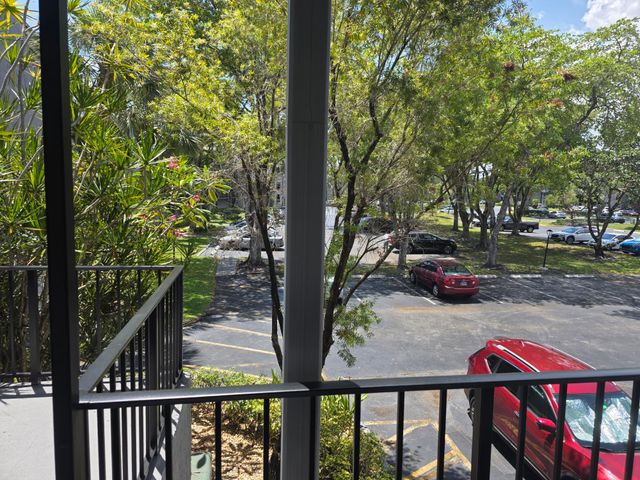 9081 Lime Bay Boulevard 211, Tamarac, FL 33321