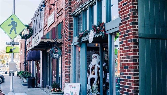 103 Garland Gable Drive, Cartersville, GA 30120