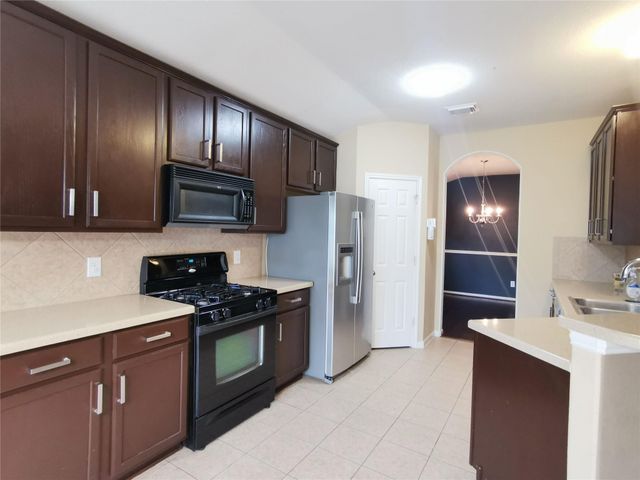 10115 Forest Spring Lane, Pearland, TX 77584