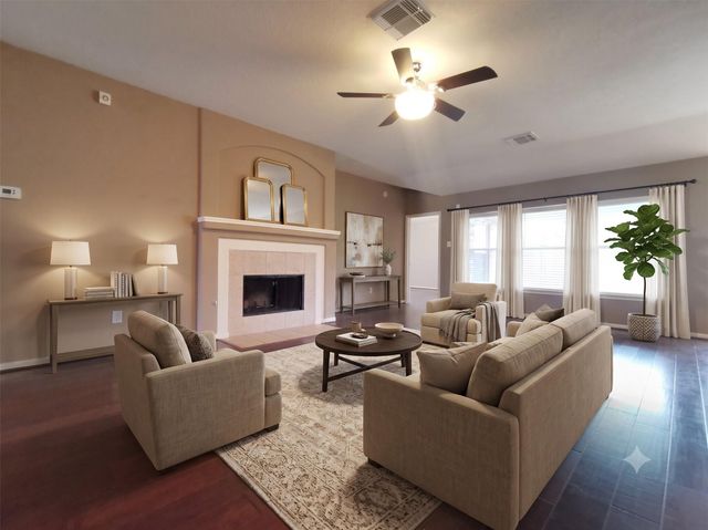 10115 Forest Spring Lane, Pearland, TX 77584