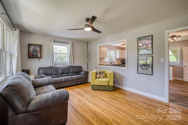 111 Baxter Street, Morganton, NC 28655