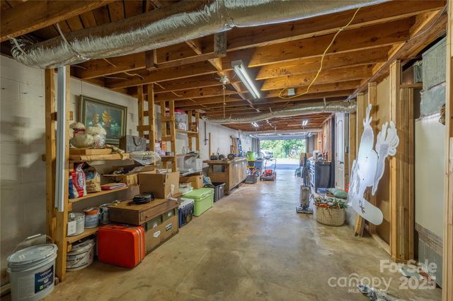 111 Baxter Street, Morganton, NC 28655