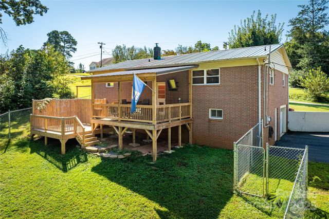 111 Baxter Street, Morganton, NC 28655