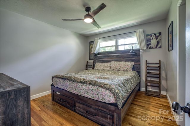 111 Baxter Street, Morganton, NC 28655