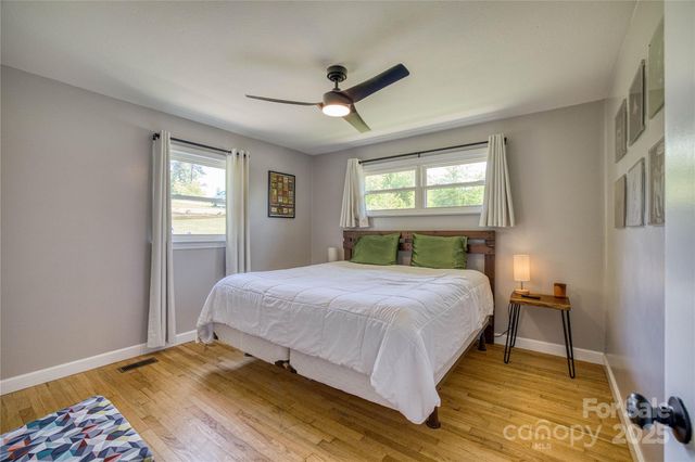 111 Baxter Street, Morganton, NC 28655