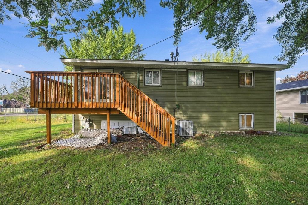 6900 Brunswick Avenue N, Brooklyn Park, MN 55429 — photo 3