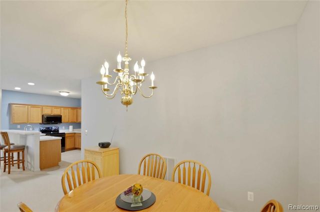 14246 Moravian Manor Circle, Sterling Heights, MI 48312