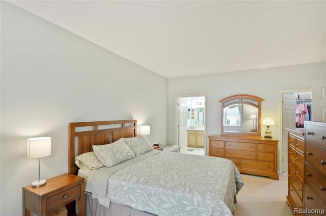 14246 Moravian Manor Circle, Sterling Heights, MI 48312