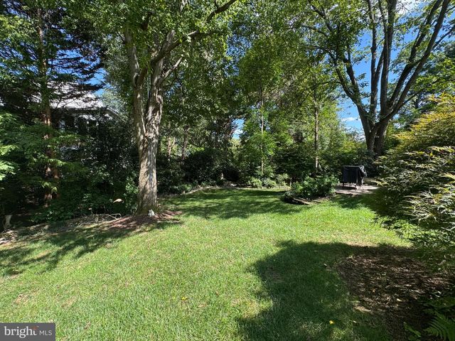 1900 ANCILLA CT, Alexandria, VA 22307