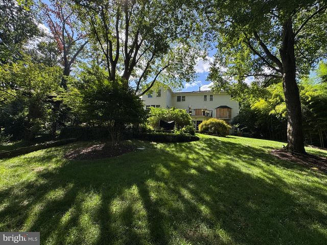 1900 ANCILLA CT, Alexandria, VA 22307