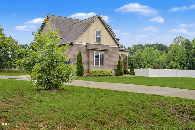 15 Eagle Chase Drive, Youngsville, NC 27596