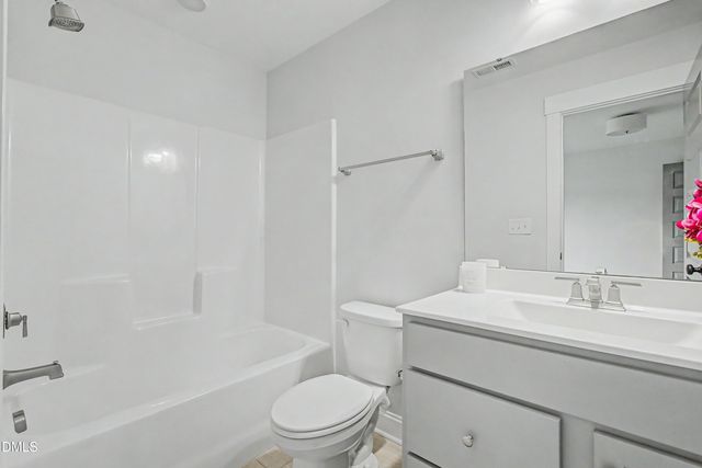 15 Eagle Chase Drive, Youngsville, NC 27596