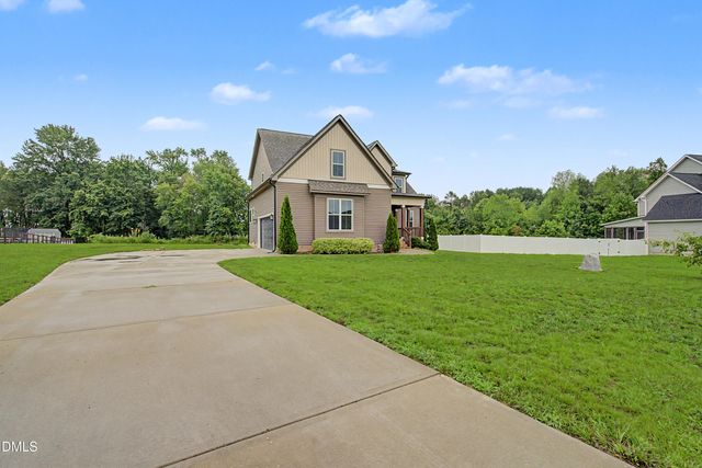 15 Eagle Chase Drive, Youngsville, NC 27596