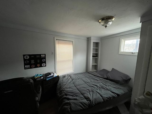 19 Forest St 1A, Medford, MA 02155