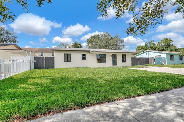 19720 NW 33rd Ave, Miami Gardens, FL 33056