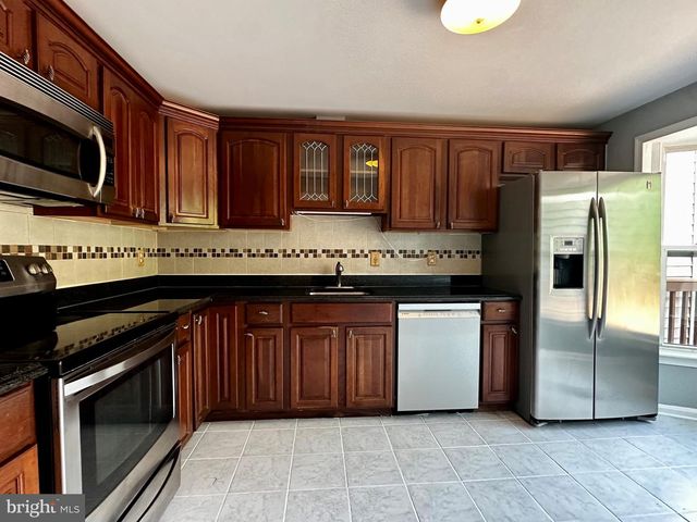 6504 BROOKLEIGH WAY, Alexandria, VA 22315
