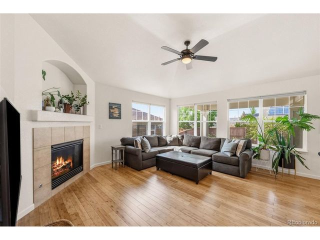 23641 E Whitaker Dr, Aurora, CO 80016