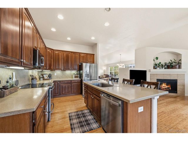 23641 E Whitaker Dr, Aurora, CO 80016