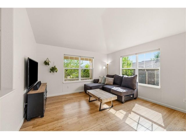 23641 E Whitaker Dr, Aurora, CO 80016