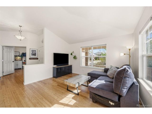 23641 E Whitaker Dr, Aurora, CO 80016