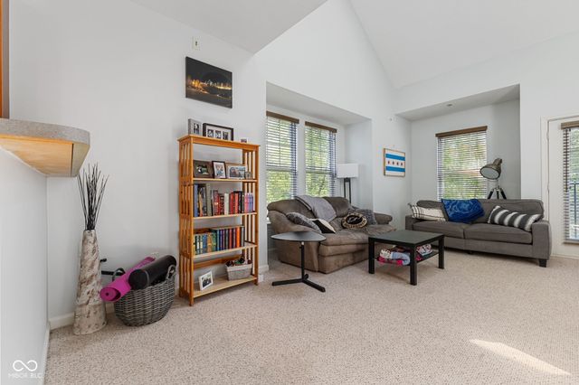6633 Reserve Drive, Indianapolis, IN 46220