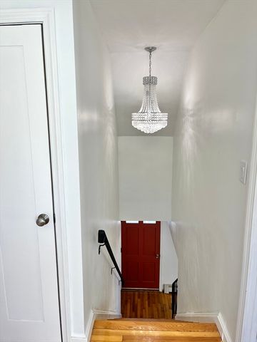 154 N Central Ave, Quincy, MA 02170