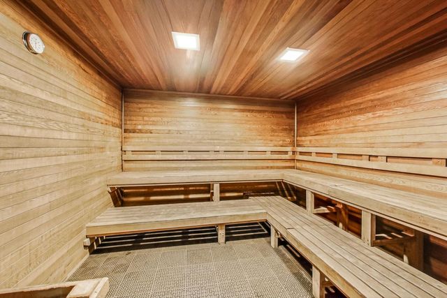 211 E Ohio Street 508, Chicago, IL 60611