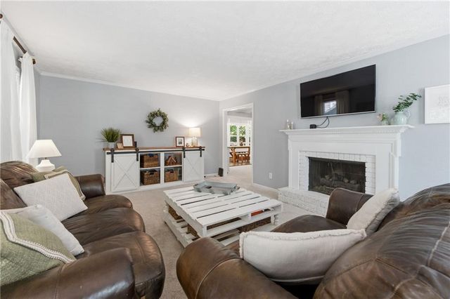 450 Tyson Circle, Roswell, GA 30076