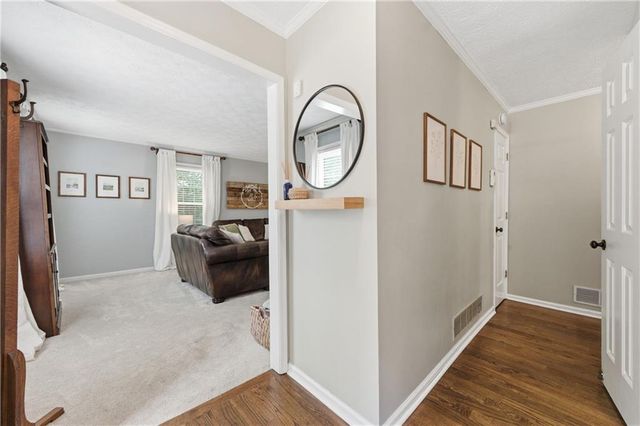 450 Tyson Circle, Roswell, GA 30076