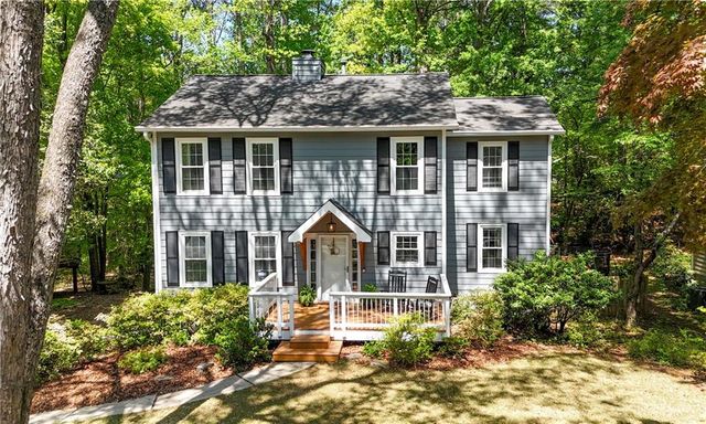 450 Tyson Circle, Roswell, GA 30076