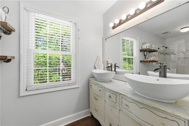 450 Tyson Circle, Roswell, GA 30076