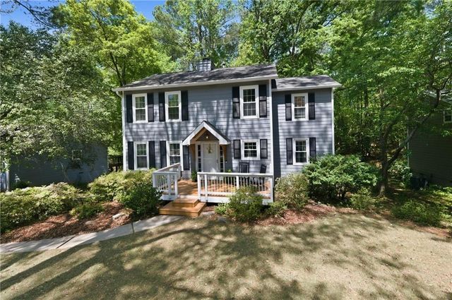 450 Tyson Circle, Roswell, GA 30076