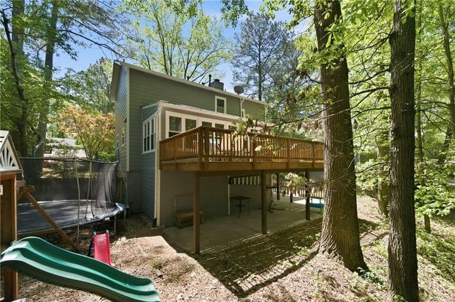 450 Tyson Circle, Roswell, GA 30076