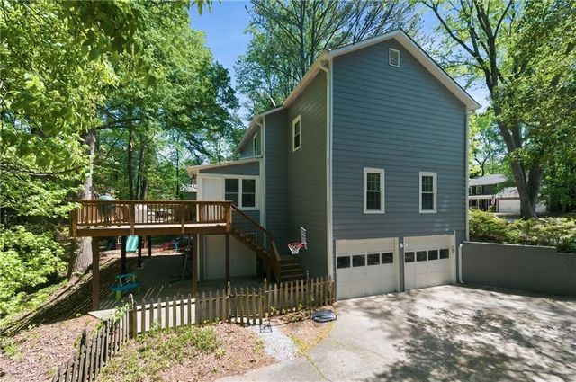 450 Tyson Circle, Roswell, GA 30076