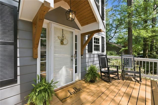 450 Tyson Circle, Roswell, GA 30076