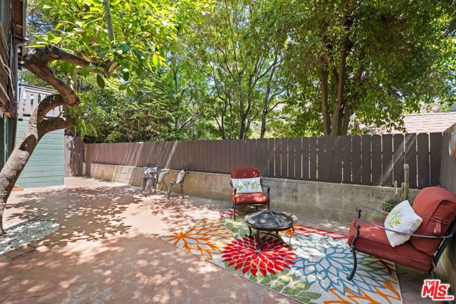 10423 Scenario Lane, Los Angeles, CA 90077