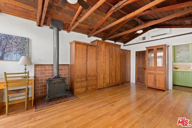 10423 Scenario Lane, Los Angeles, CA 90077