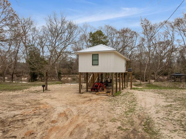 161 Ryner Rd., Hattiesburg, MS 39402