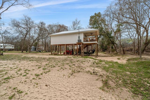 161 Ryner Rd., Hattiesburg, MS 39402