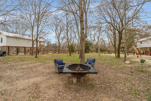 161 Ryner Rd., Hattiesburg, MS 39402