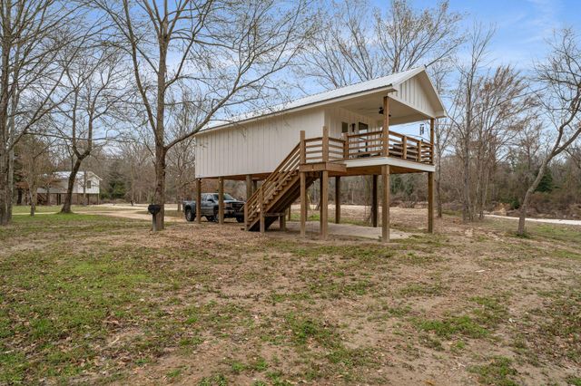 161 Ryner Rd., Hattiesburg, MS 39402