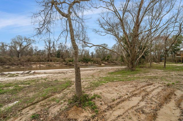 161 Ryner Rd., Hattiesburg, MS 39402