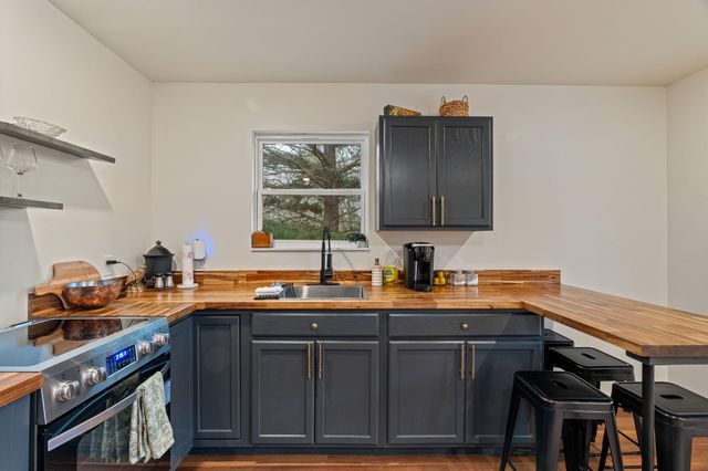 161 Ryner Rd., Hattiesburg, MS 39402