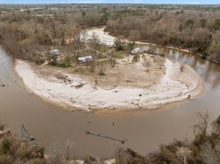 161 Ryner Rd., Hattiesburg, MS 39402