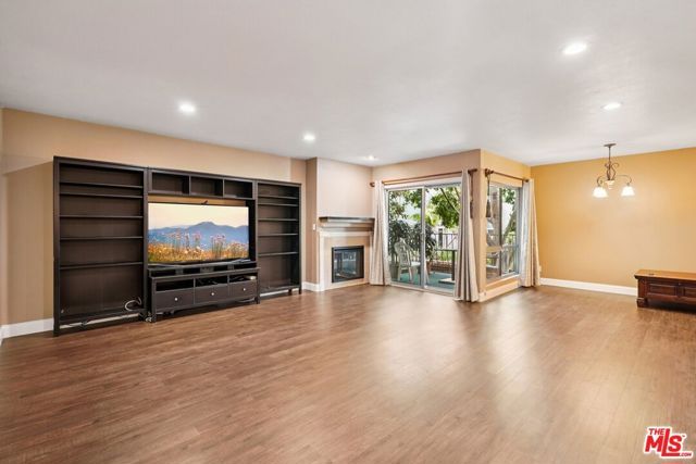 5845 Doverwood Drive 106, Culver City, CA 90230